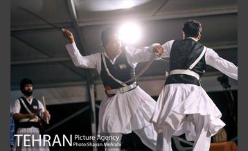 جشنواره‌ شب‌های تابستان برج میلاد تهران 27