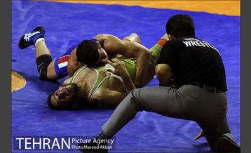 رقابت های عمومی کشتی آزاد بزرگسالان کشور