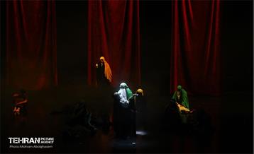 نمایش آئینی مذهبی «در انتظار...» 18