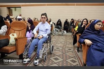آیین بازگشایی مدارس استثنائی و بهره برداری از ناوگان سرویس این مدارس 19