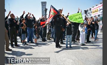 عزاداری تاسوعا در میدان امام حسین(ع) 9