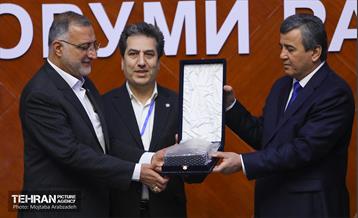 تقدیر از قائم‌مقام شهرداری غازی آنتپ، رییس دوره پنجم مجمع شهرداران آسیایی، در پایان ریاست دوره‌ای این شهر