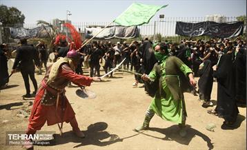 ظهر عاشورا در ده‌ ونک 26