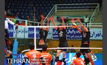 مسابقه والیبال بین ساپیا و عقاب نهاجا 1