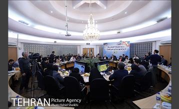 نشست خبری مدیر عامل شرکت بهره برداری مترو تهران و حومه 14