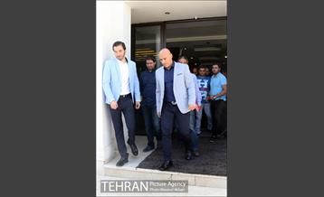 کنفرانس مطبوعاتی علی منصوریان سرمربی جدید استقلال تهران‎ 12