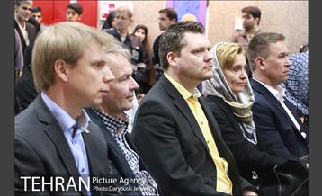 افتتاحیه نمایشگاه عکس چهار فصل کشور فنلاند 6