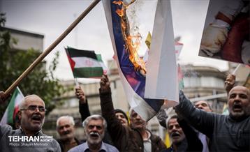 راهپیمایی ۱۳ آبان در تهران  25