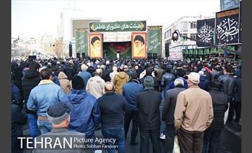 تجمع عزاداران فاطمی در میدان هفت تیر 3