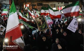 عزاداری هفتمین روز شهادت رهبر انقلاب در میدان بریانک 2