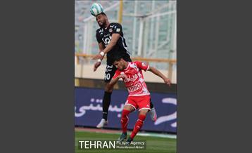 دیدار پرسپولیس و سیاه جامگان در لیگ برتر فوتبال