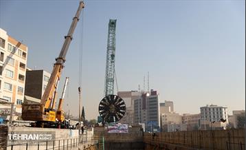 مونتاژ قطعه اصلی دومین دستگاه TBM خط 10 30