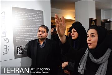 افتتاح نمایشگاه دست های بینا 16