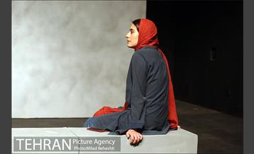 نمایش پروانه الجزایری 1