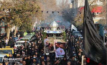 تشییع پیکر شهید گمنام در منطقه ۱۰