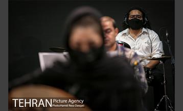 تمرین کنسرت آنلاین نغمه های تهران در برج میلاد 30