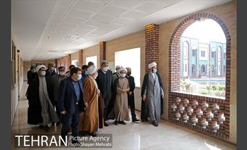 بازدید شهردار تهران از حوزه علمیه مشکات 4