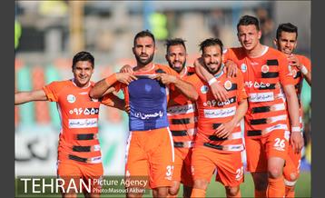 دیدار تیم های سایپا و پیکان 4