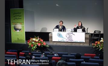 روز ششم دهمین جشنواره بین المللی سینما حقیقت‎ 3