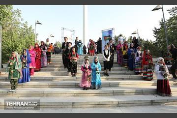 اهتزاز بزرگترین پرچم فلسطین جهان در تهران 32