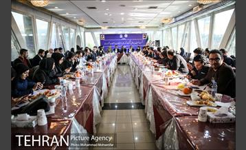 نشست خبری مدیر عامل شرکت شهر سالم 16