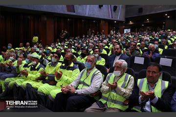 مراسم تجلیل از کارگران نمونه شهرداری تهران 11