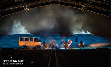 نمایش میدانی جان‌فدا 18