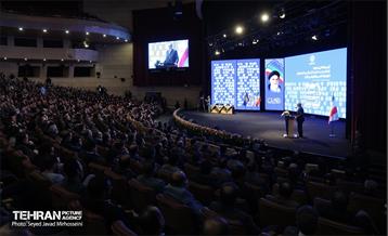 مراسم رونمایی از نخستین بسته حمل و نقل عمومی برقی تهران 28