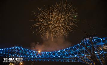 نورافشانی نوروزی در پل طبیعت  10