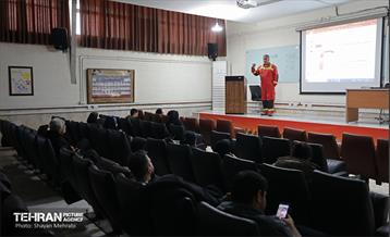 دوره آموزشی آتش‌نشانی ویژه خبرنگاران 38