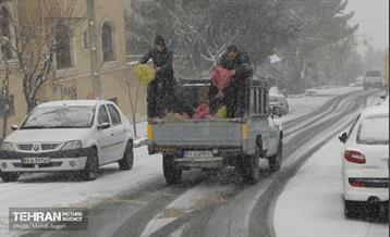 عملیات برف‌روبی در منطقه 2 1