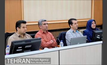 برگزاری کلاس های "خدمات و میزبان" ویژه نیروهای خدماتی مناطق شهرداری تهران 2 16