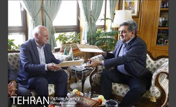 امضاء تفاهمنامه همکاری بین شهرداری تهران و اتاق اصناف تهران  19