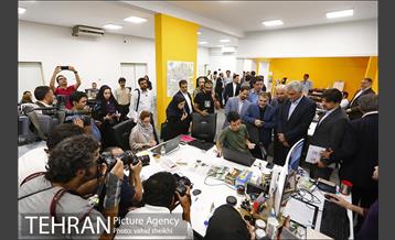 بازدید شهردار تهران از کارخانه نوآوری 19