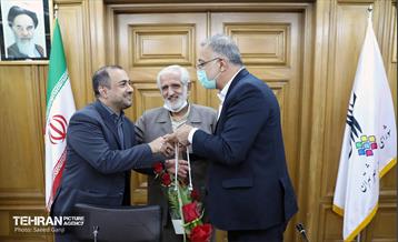 تجلیل شهردار تهران از اعضای شورای شهر به مناسبت هفته شوراها 3