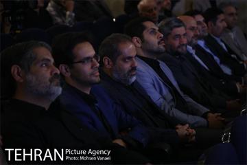 رونمایی از کتاب عکس "چهلم" 15