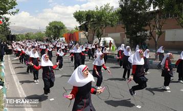 برگزاری بزرگترین اجتماع ورزشی دختران شهر تهران در منطقه۸‌ 15