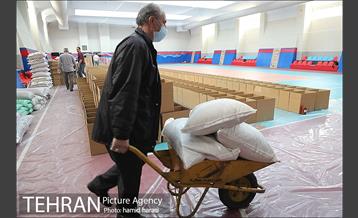 تهیه و توزیع هزار بسته معیشتی در محلات قلب پایتخت 10