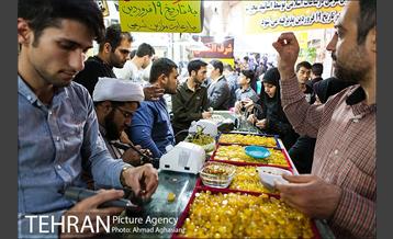 شرف شمس در بازار شهرری‎ 18