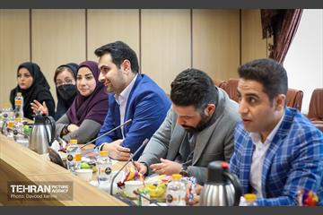 نشست هم اندیشی مدیران روابط عمومی با رییس مرکز ارتباطات شهرداری تهران 2