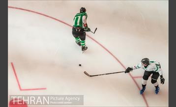 مسابقات هاکی رو یخ 13