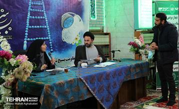 ملاقات مردمی شهردار منطقه 8 با شهروندان 15