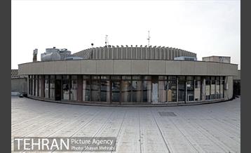 تئاتر شهر در چهل و هشتمین سالگرد گشایش 33