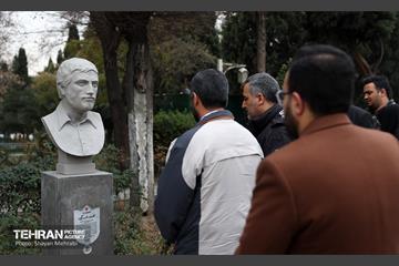رونمایی از سردیس شهدای دانشجو 26