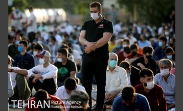 اقامه نماز عید فطر افغانستانی های اهل تسنن مقیم تهران 23