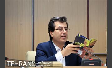 دومین جلسه شورای سیاست گذاری خشت طلایی 30