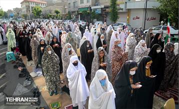 اقامه نماز عید فطر در محله کرمان 11