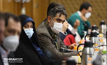 نقد و بررسی عملکرد معاونت منابع انسانی در سال گذشته و سال جدید 5