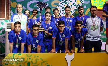 پایان رقابت‌های والیبال قهرمان شهر 13