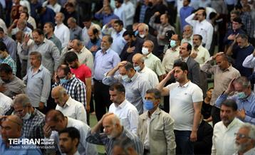 حضور شهردار تهران در نماز جمعه 18